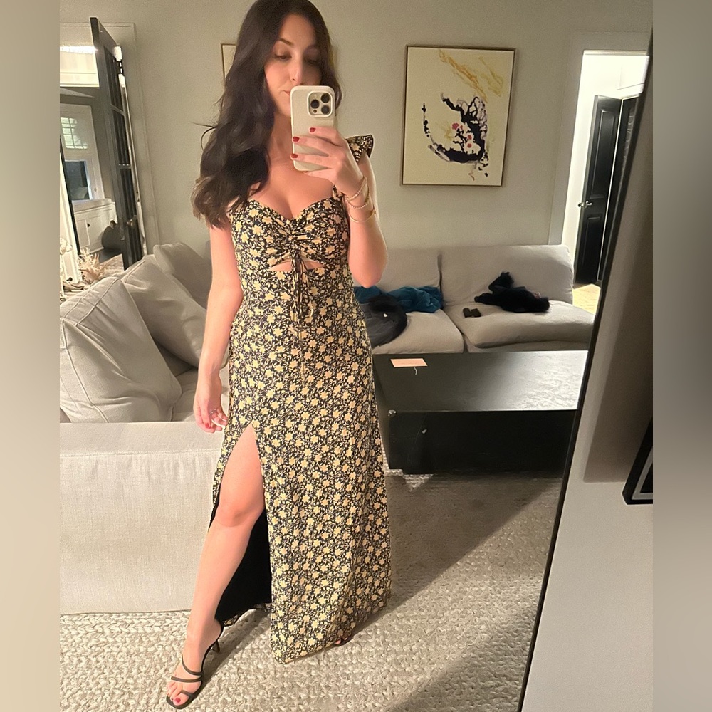 Super cute floor length dress
